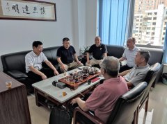 市國(guó)資委主任羅偉民一行到中石油天然氣銷(xiāo)售清