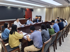 肖啟純主持召開第四次礦產項目“夜班車”專題會：逆向思維，小心謹慎